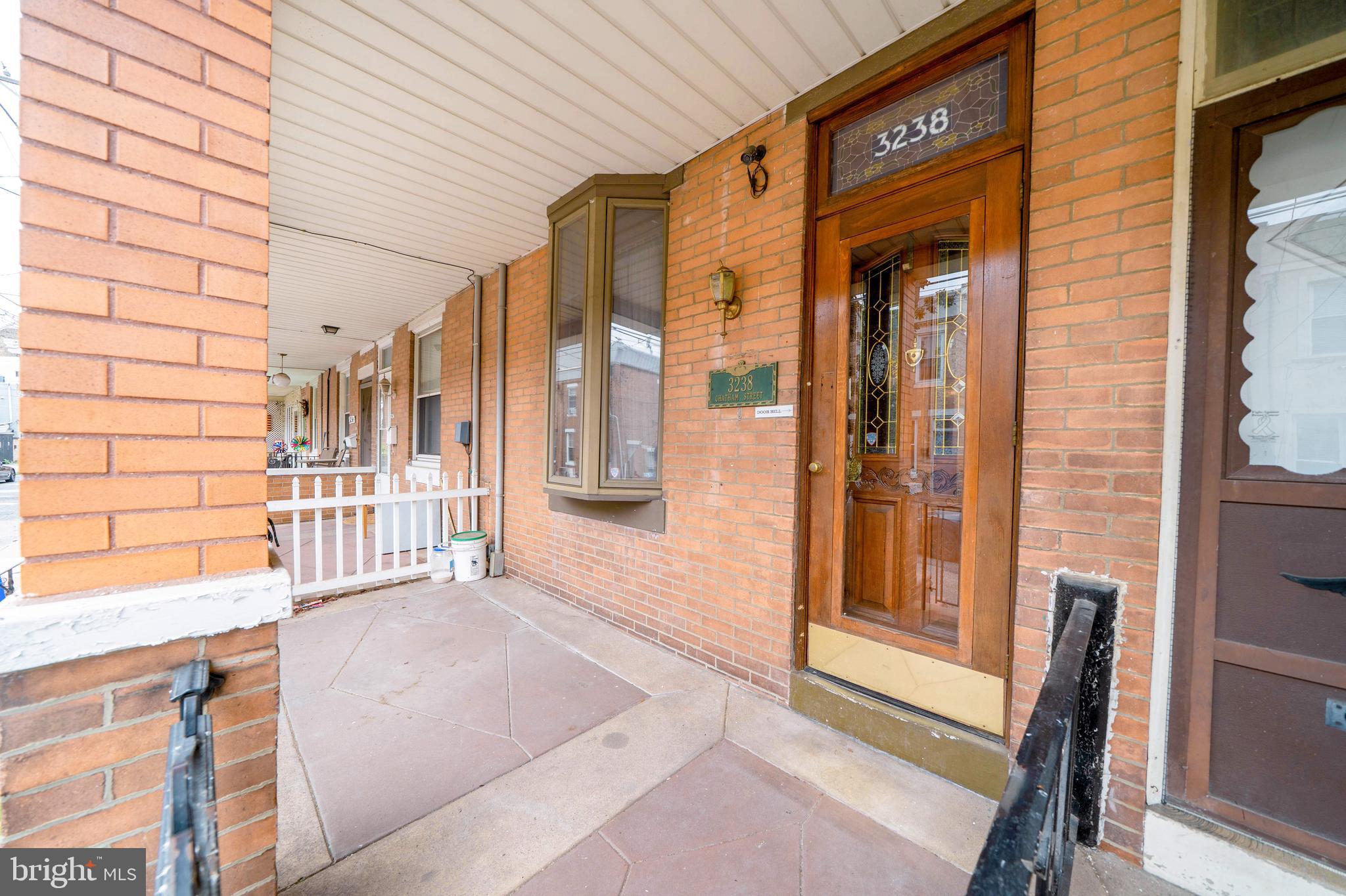 3238 CHATHAM STREET