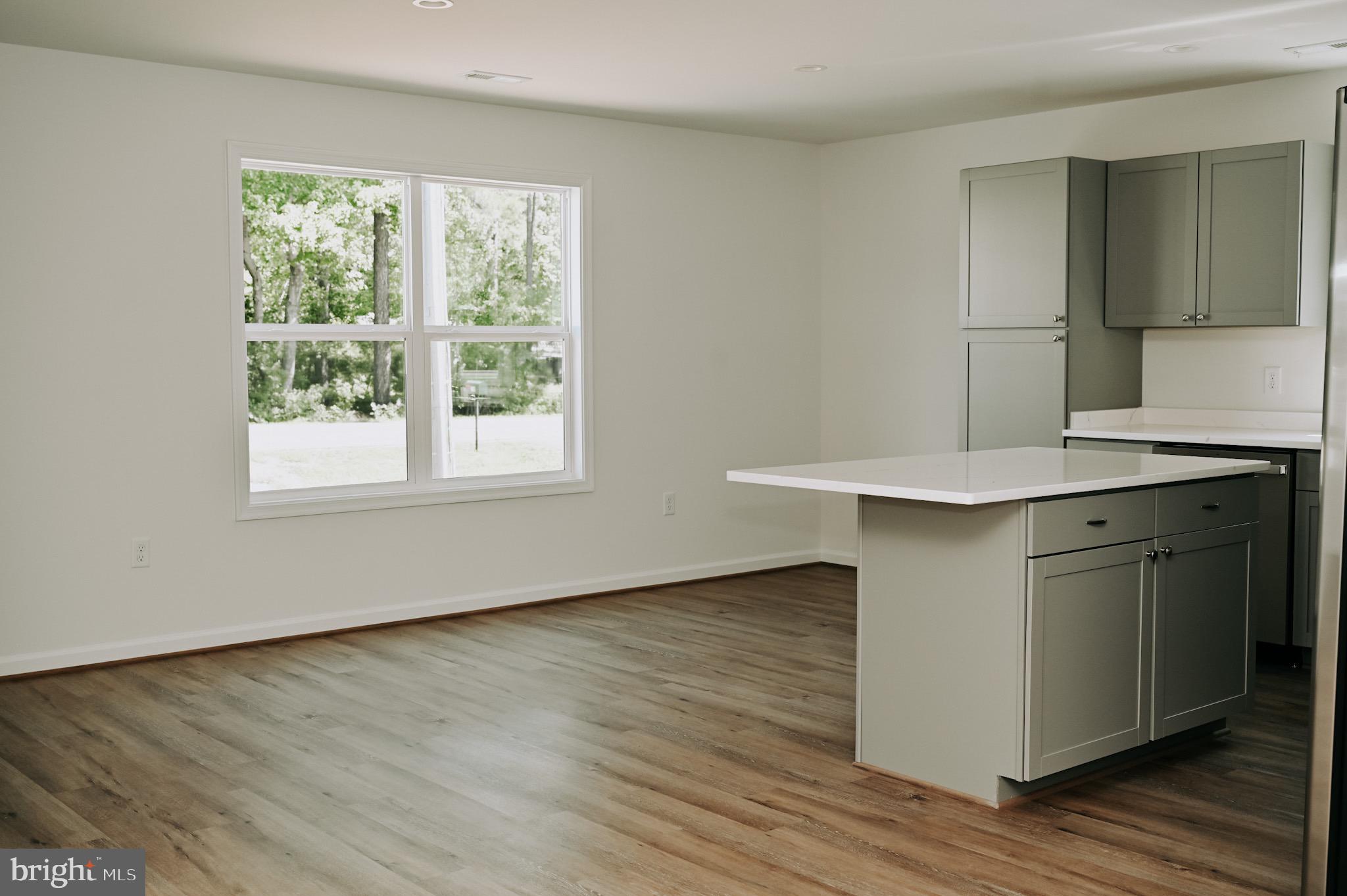 PLACID BAY ESTATES - Residential