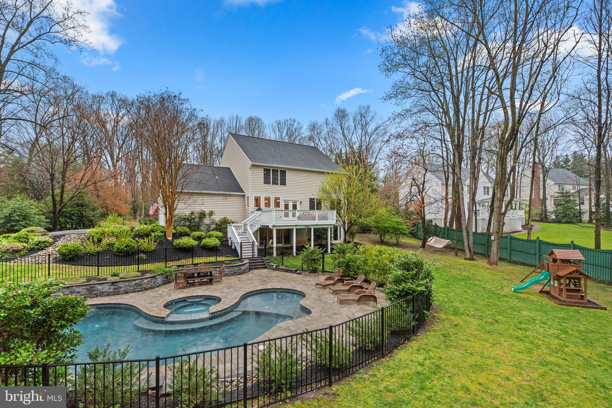 STEUART STATION - Residential