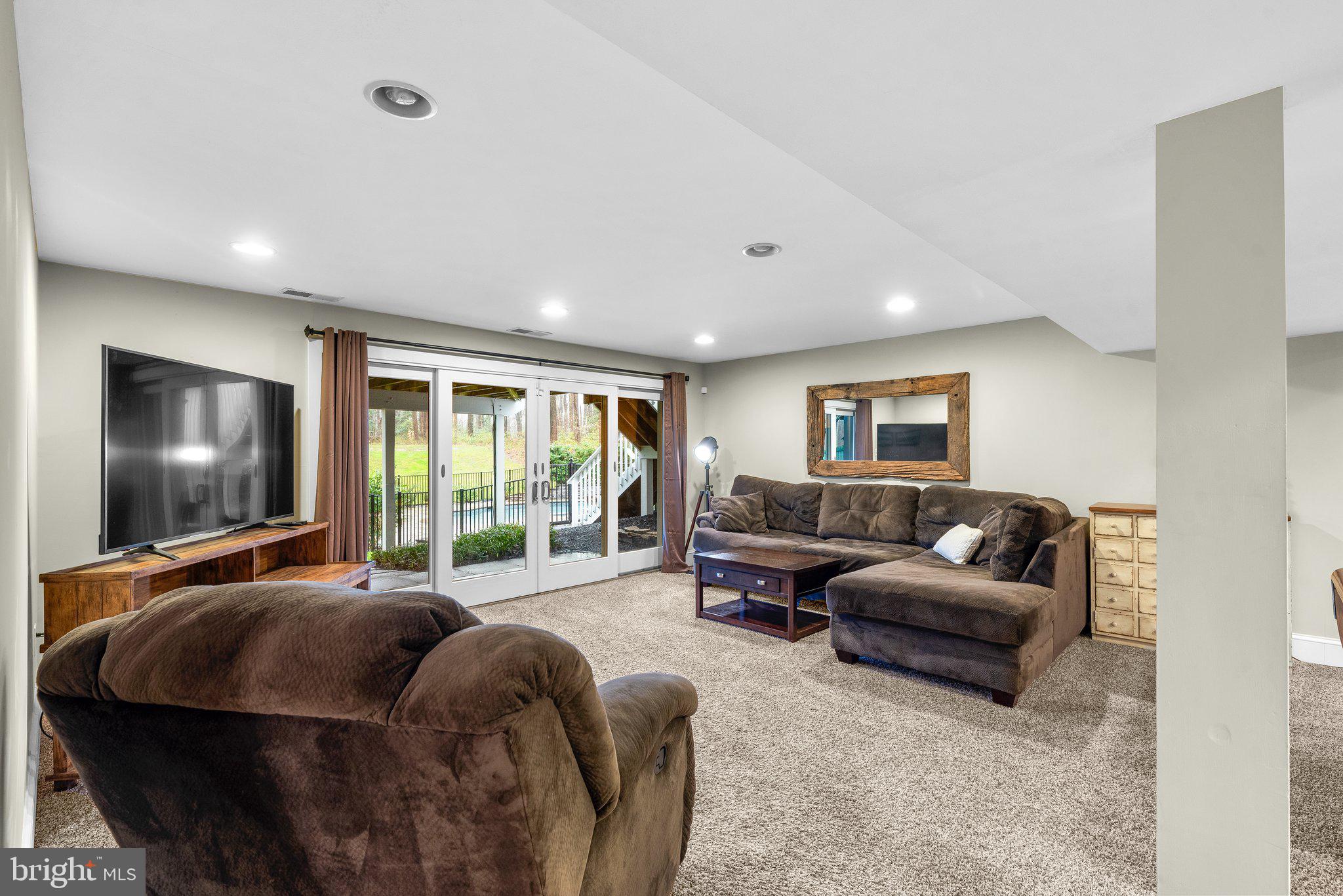 STEUART STATION - Residential