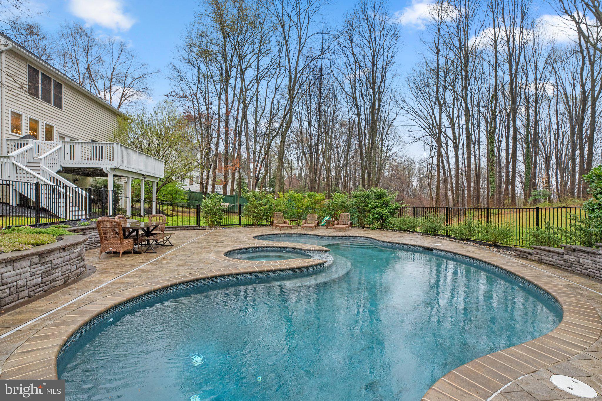 STEUART STATION - Residential