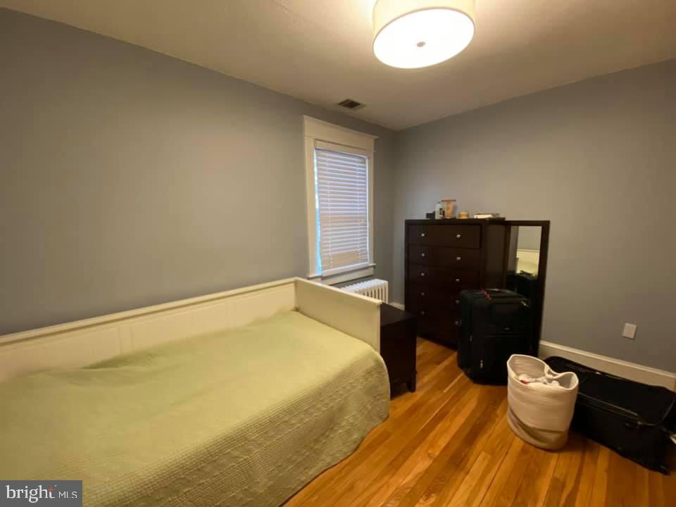 SILVER SPRING - Residential Lease