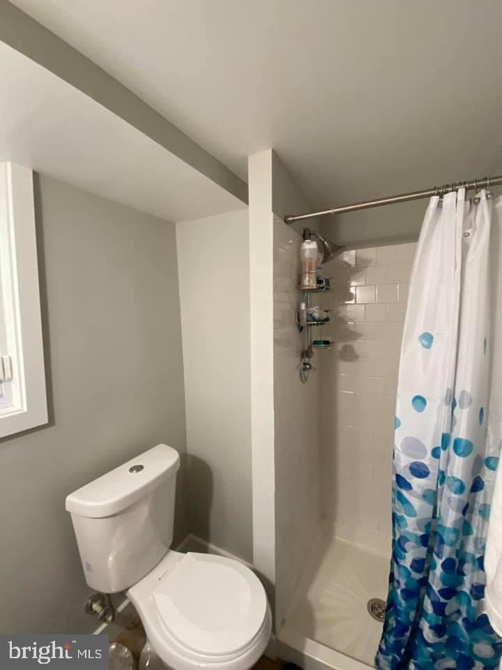 SILVER SPRING - Residential Lease