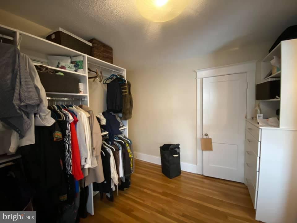 SILVER SPRING - Residential Lease