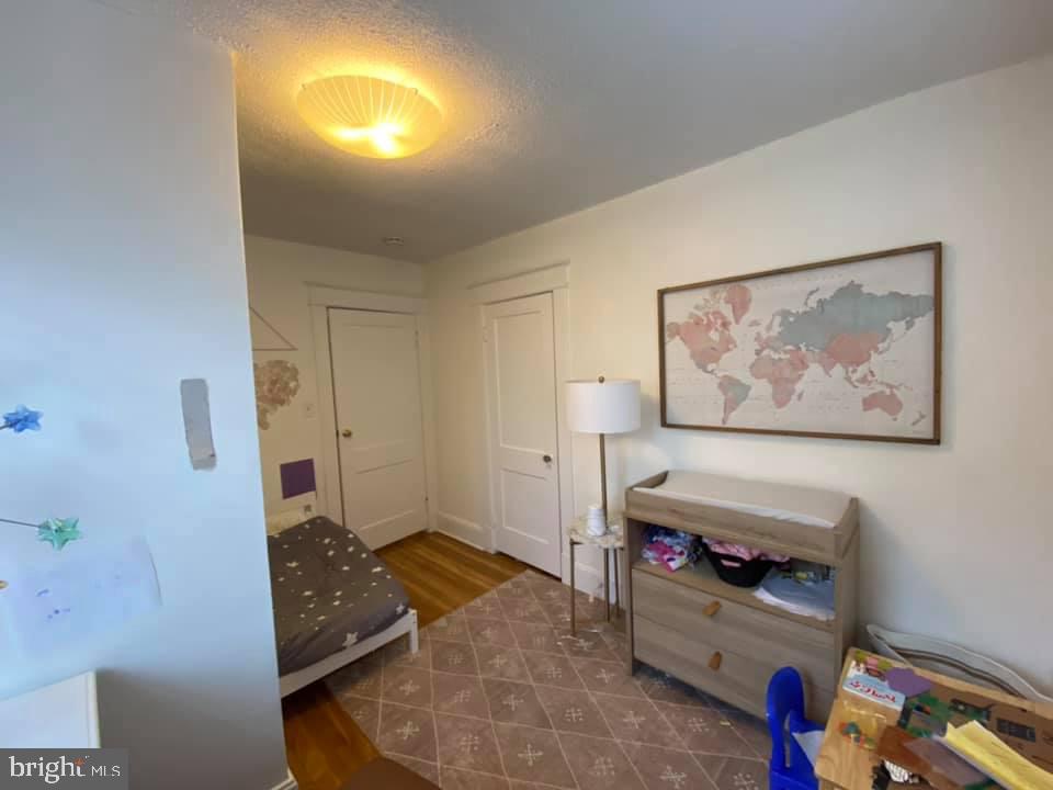 SILVER SPRING - Residential Lease