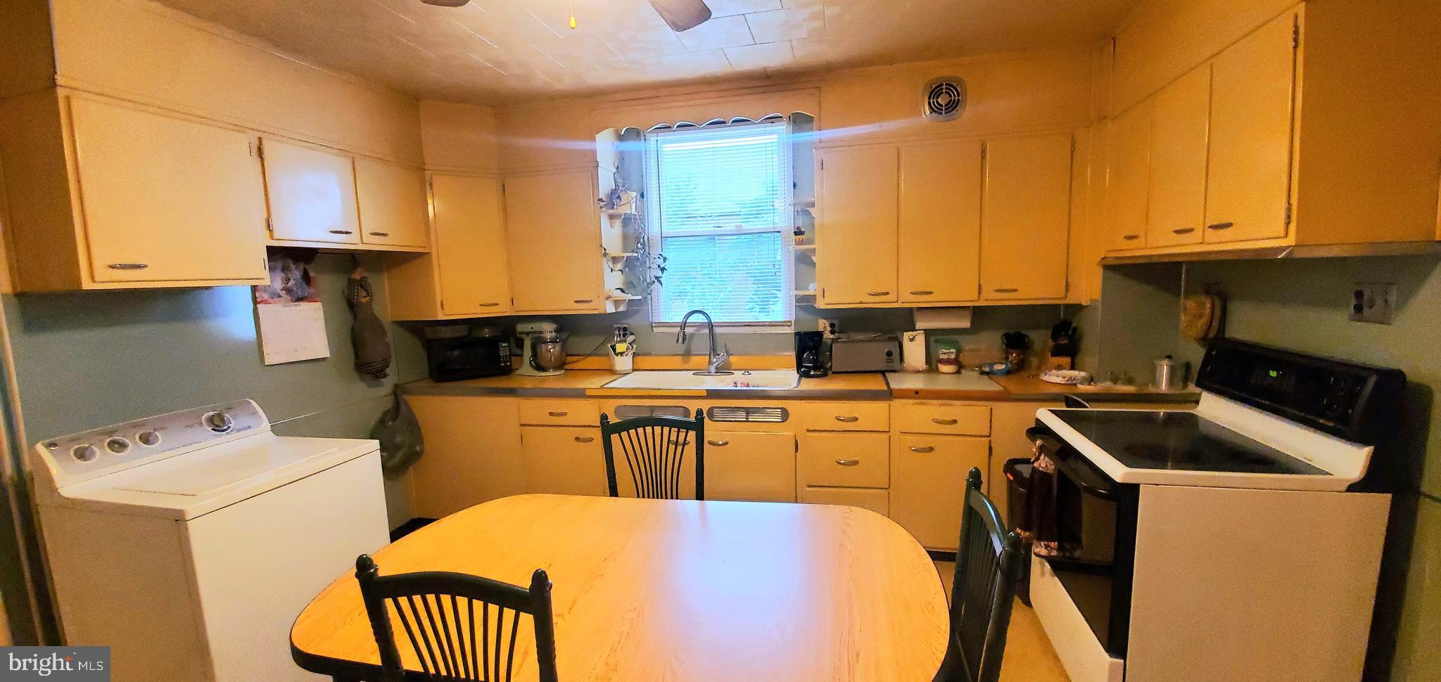 MIDDLEPORT - Residential