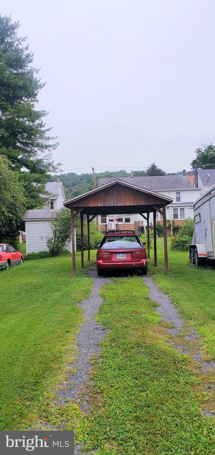 MIDDLEPORT - Residential