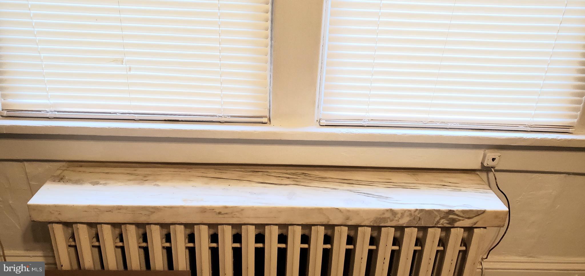 MIDDLEPORT - Residential