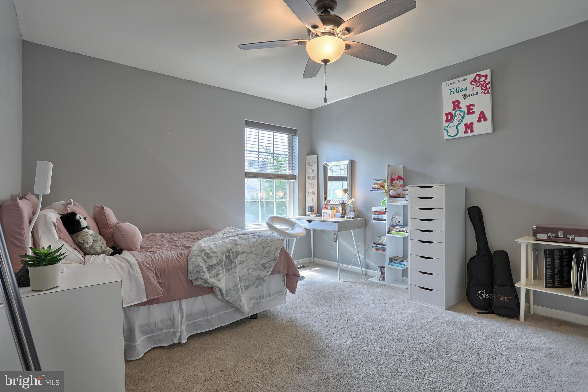 PINE RIDGE VILLAGE - Residential