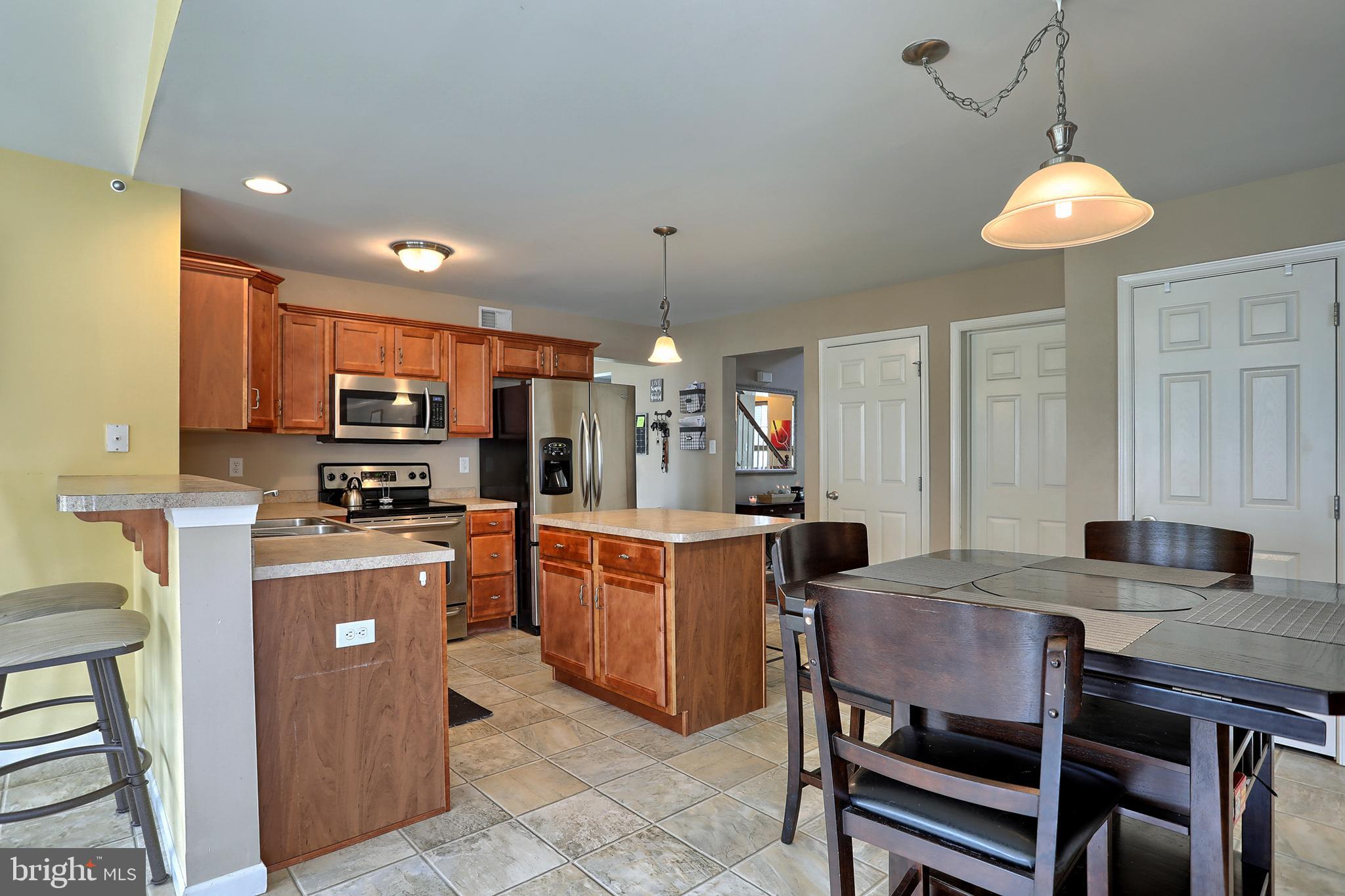 PINE RIDGE VILLAGE - Residential