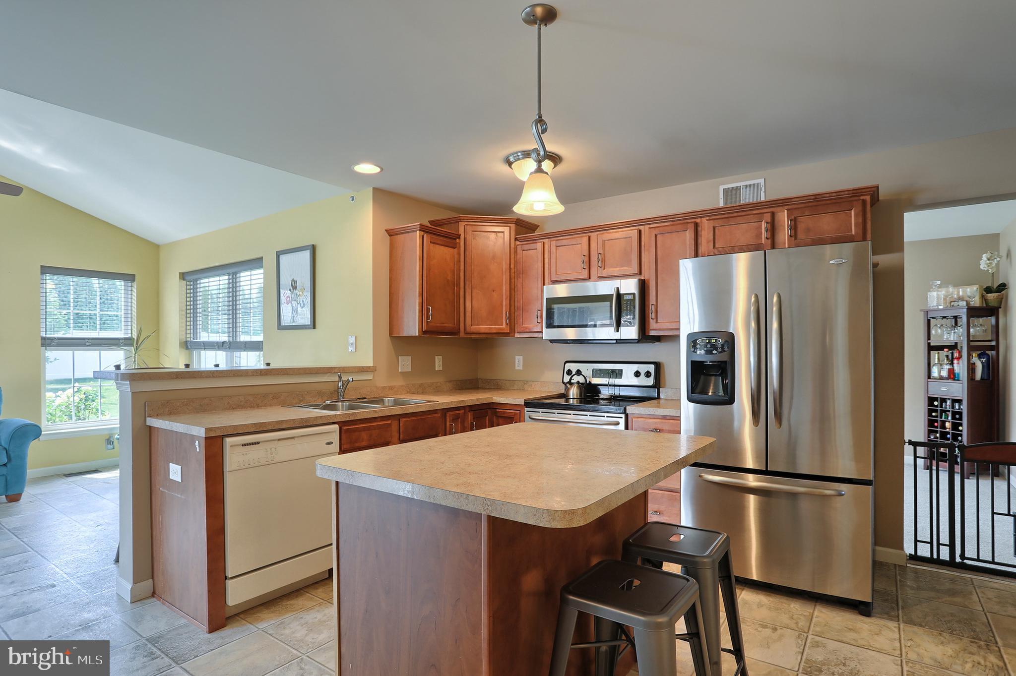 PINE RIDGE VILLAGE - Residential