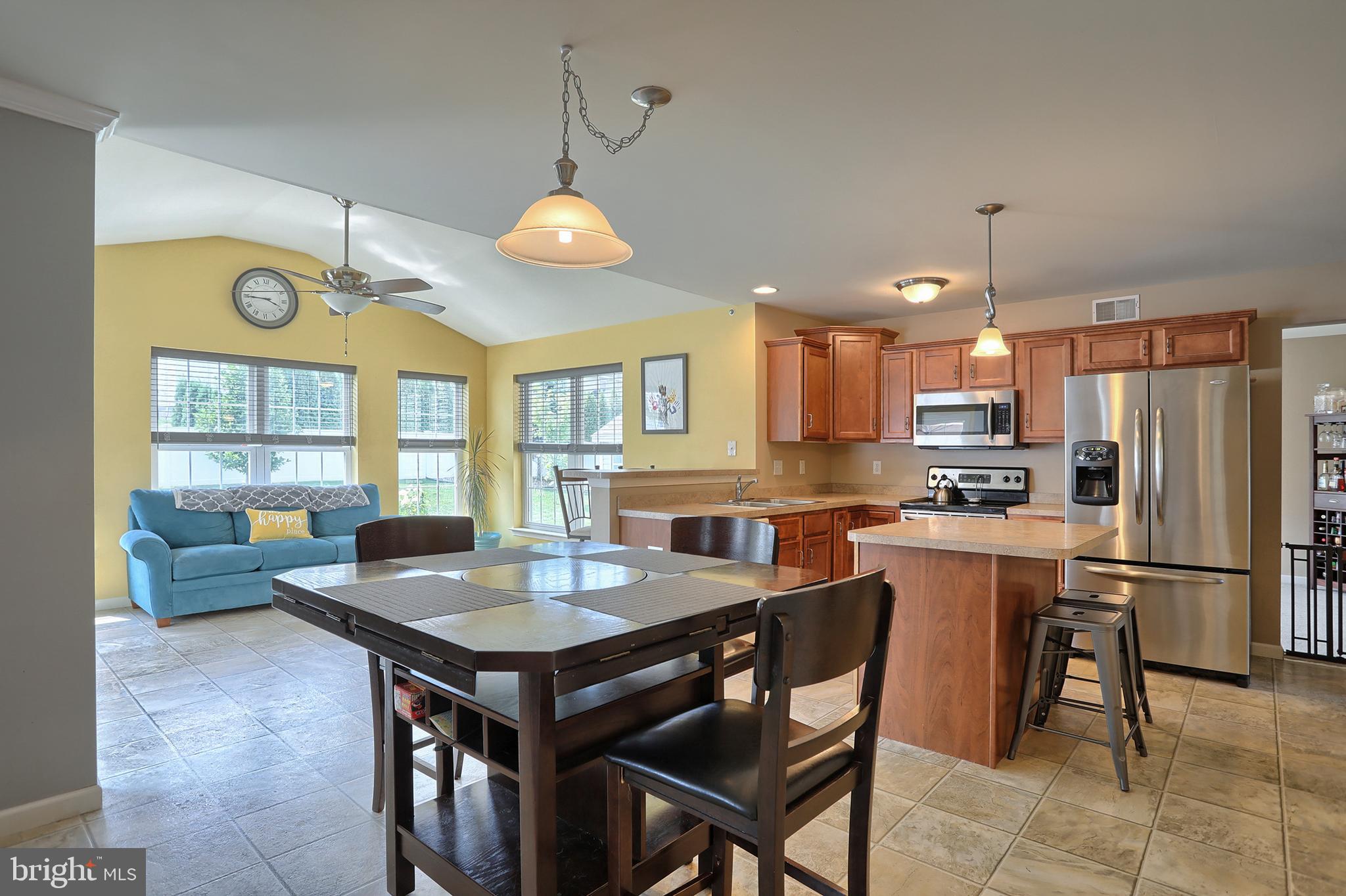 PINE RIDGE VILLAGE - Residential