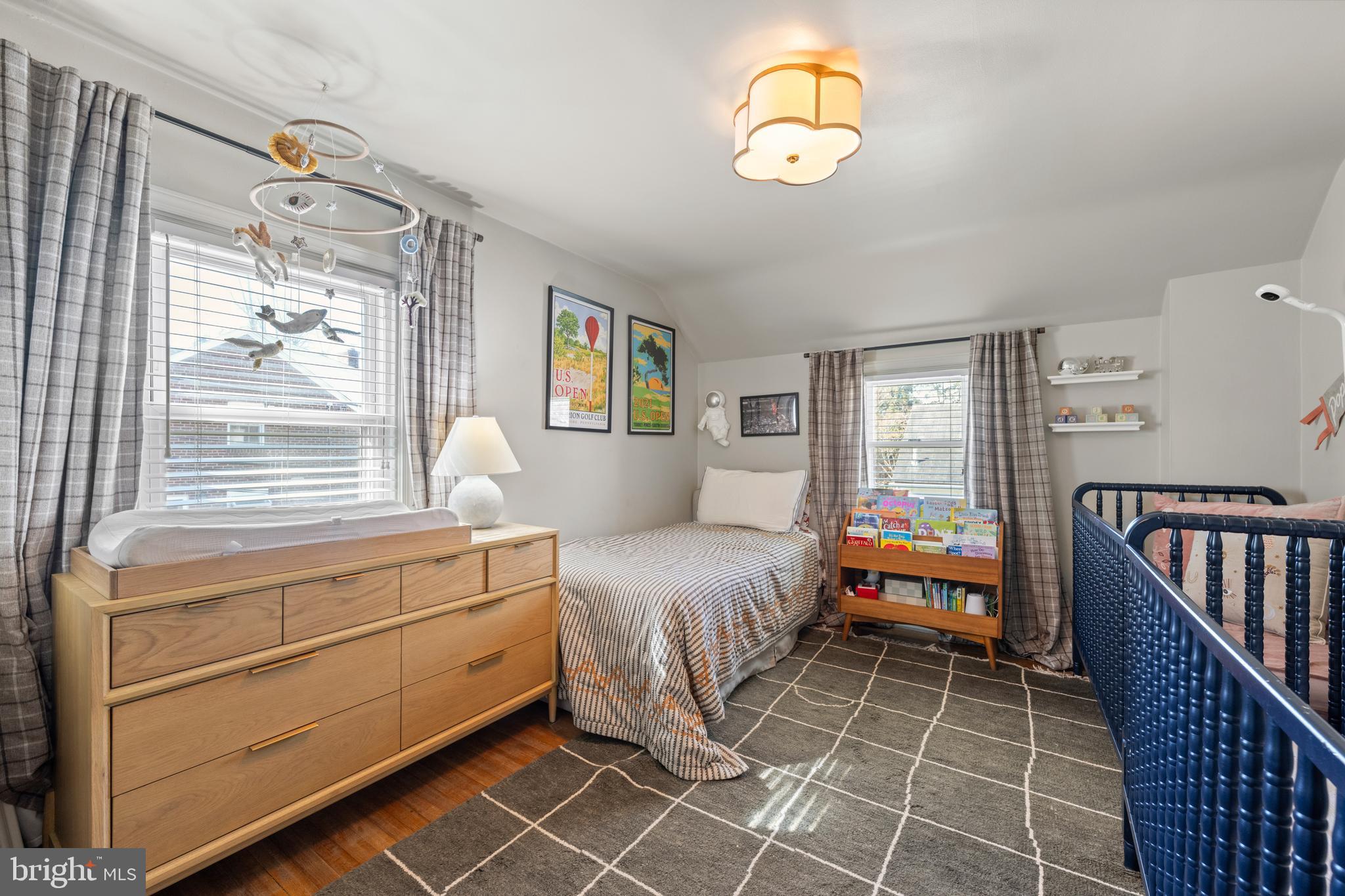 OLD OAKS - Residential