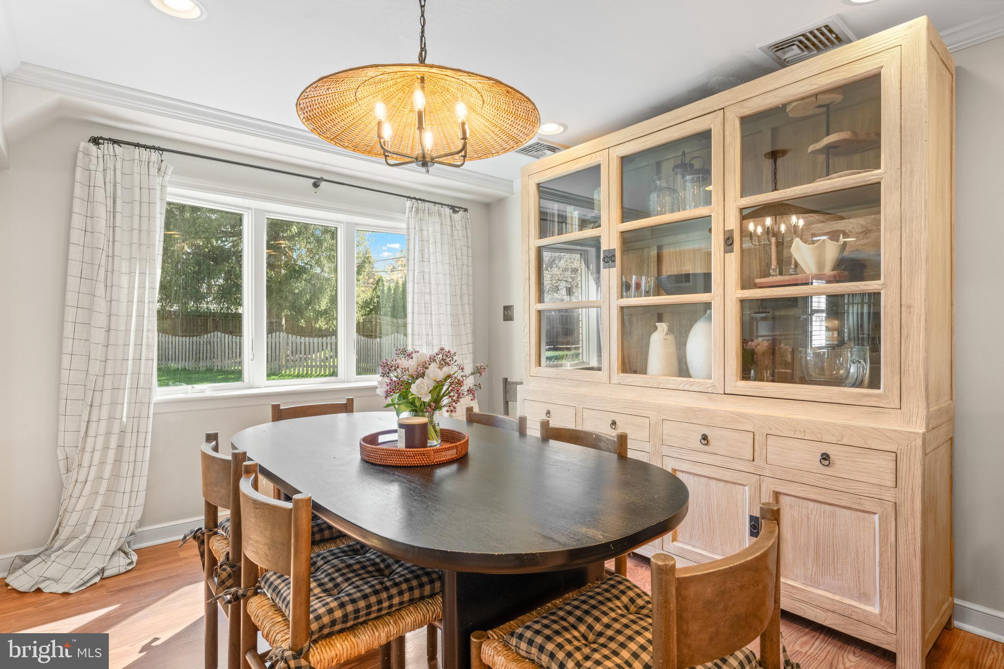 OLD OAKS - Residential