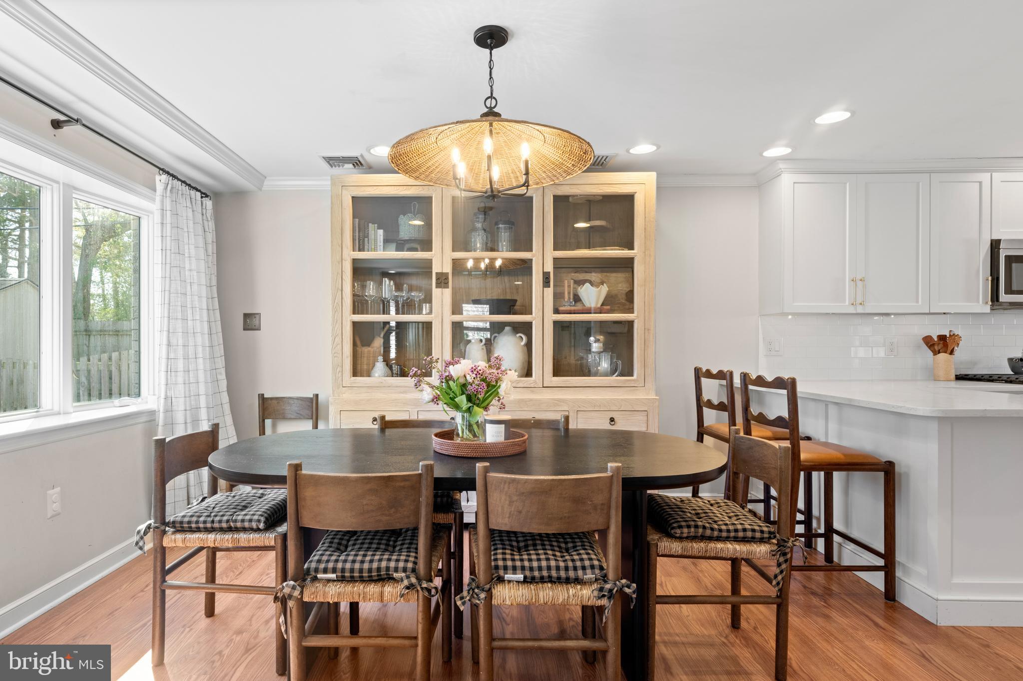 OLD OAKS - Residential