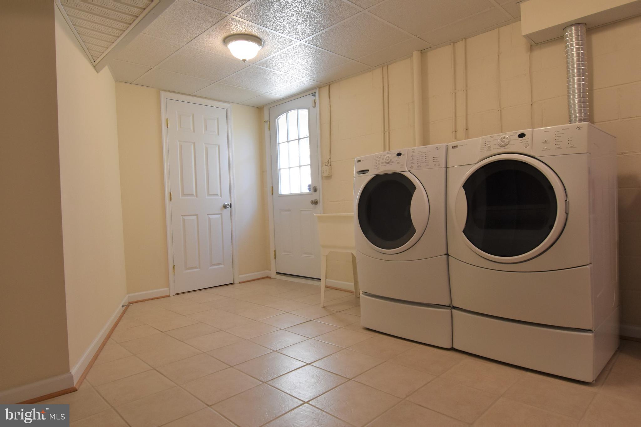 RIVIERA BEACH - Residential