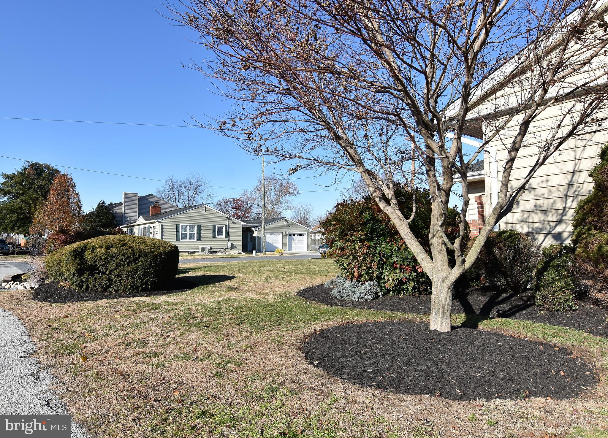 RIVIERA BEACH - Residential