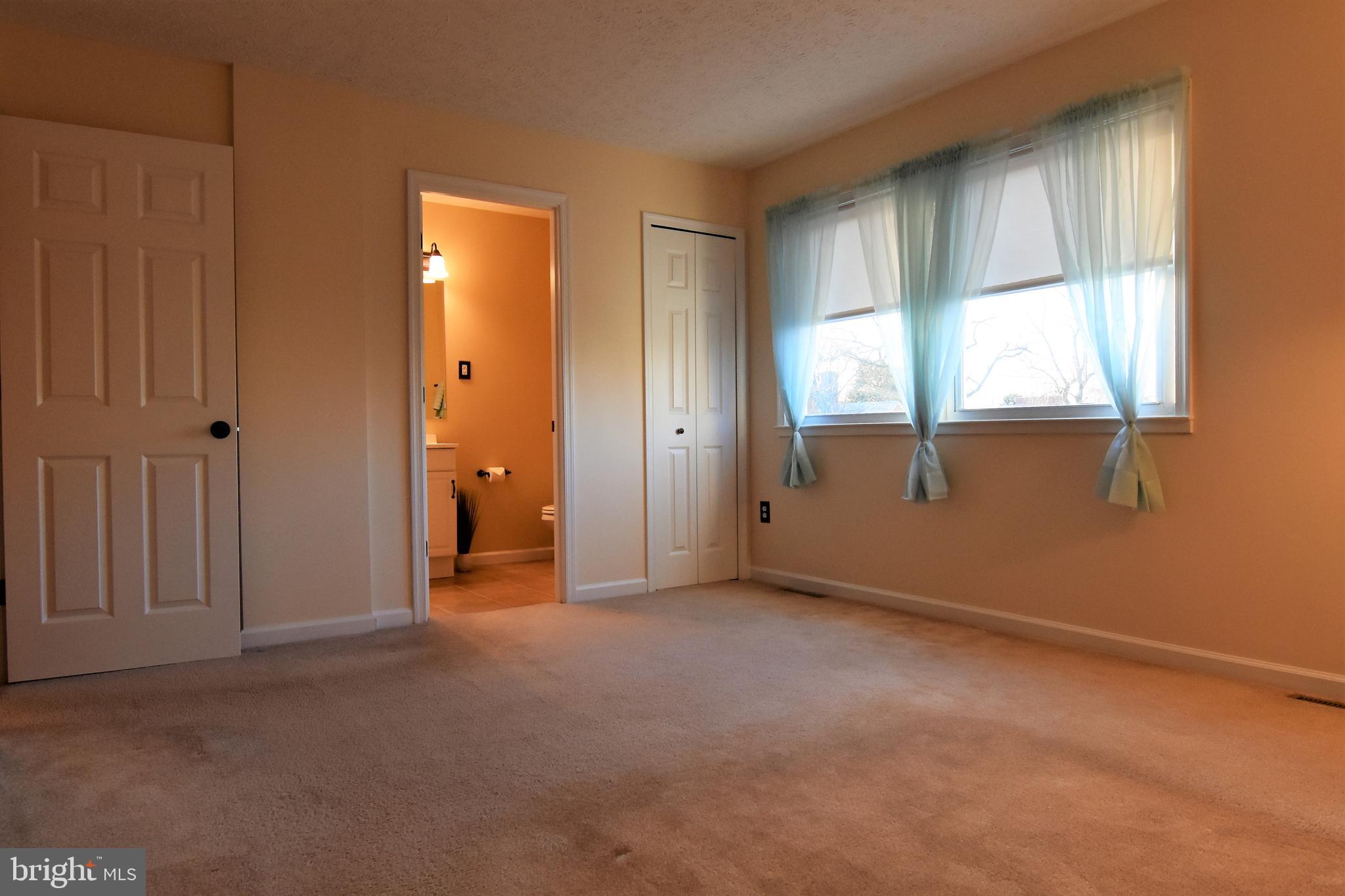 RIVIERA BEACH - Residential