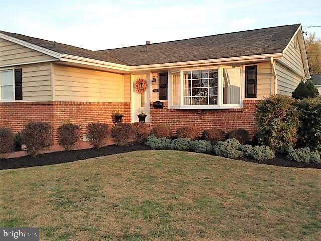 RIVIERA BEACH - Residential