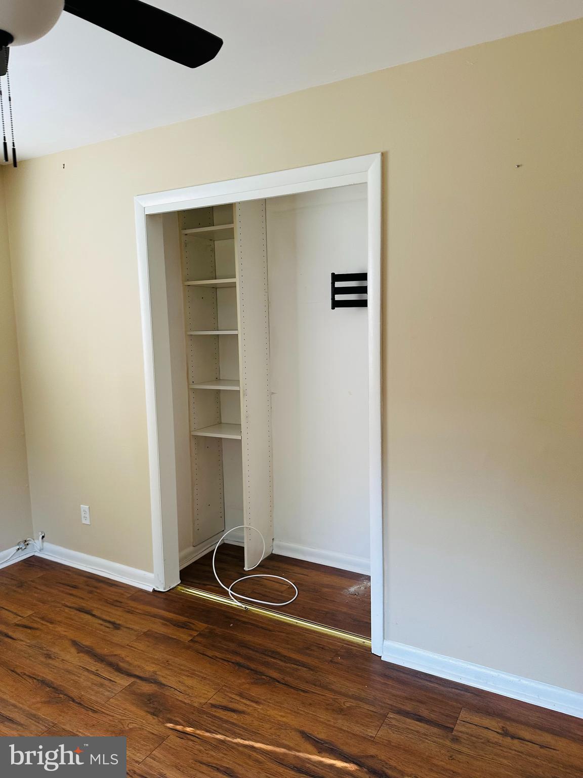 J O DAVIS - Residential