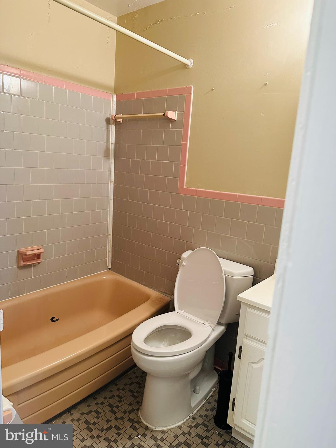 J O DAVIS - Residential