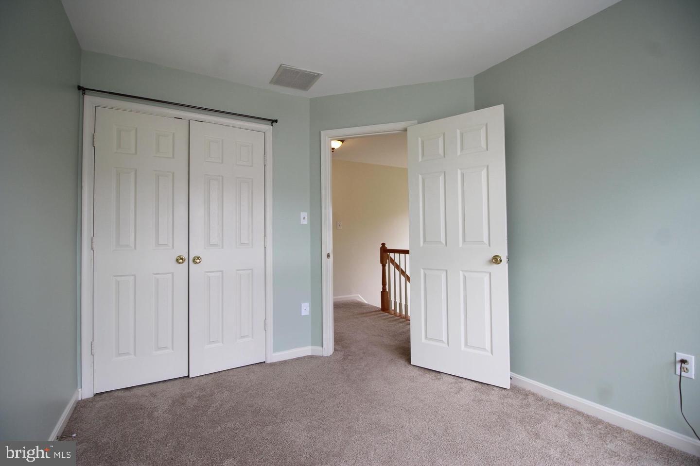 CENTRE RIDGE - Residential Lease