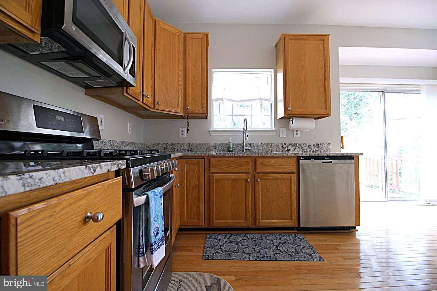 CENTRE RIDGE - Residential Lease