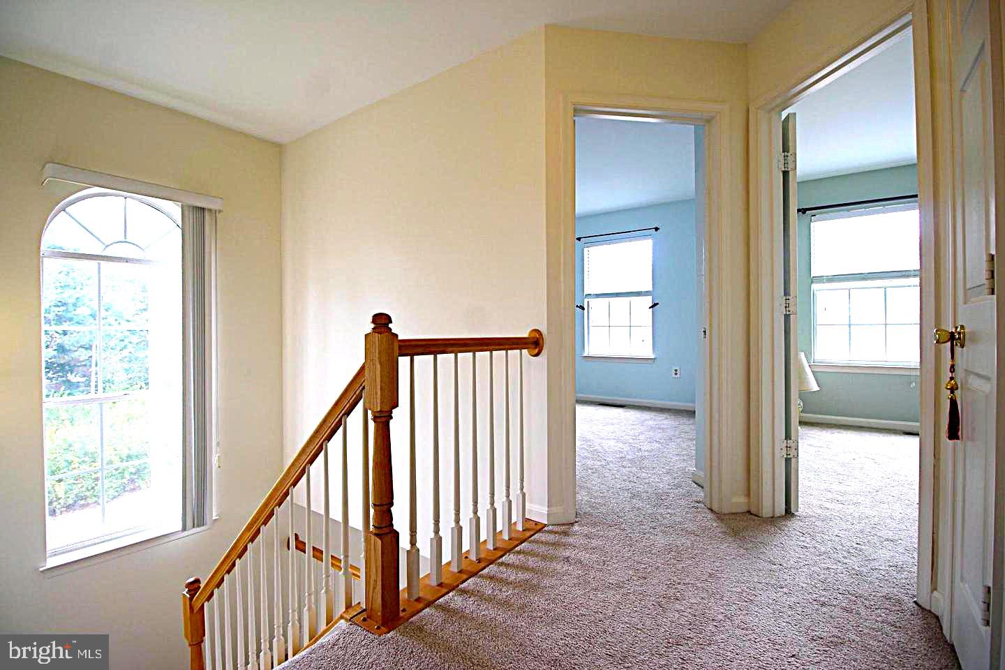 CENTRE RIDGE - Residential Lease