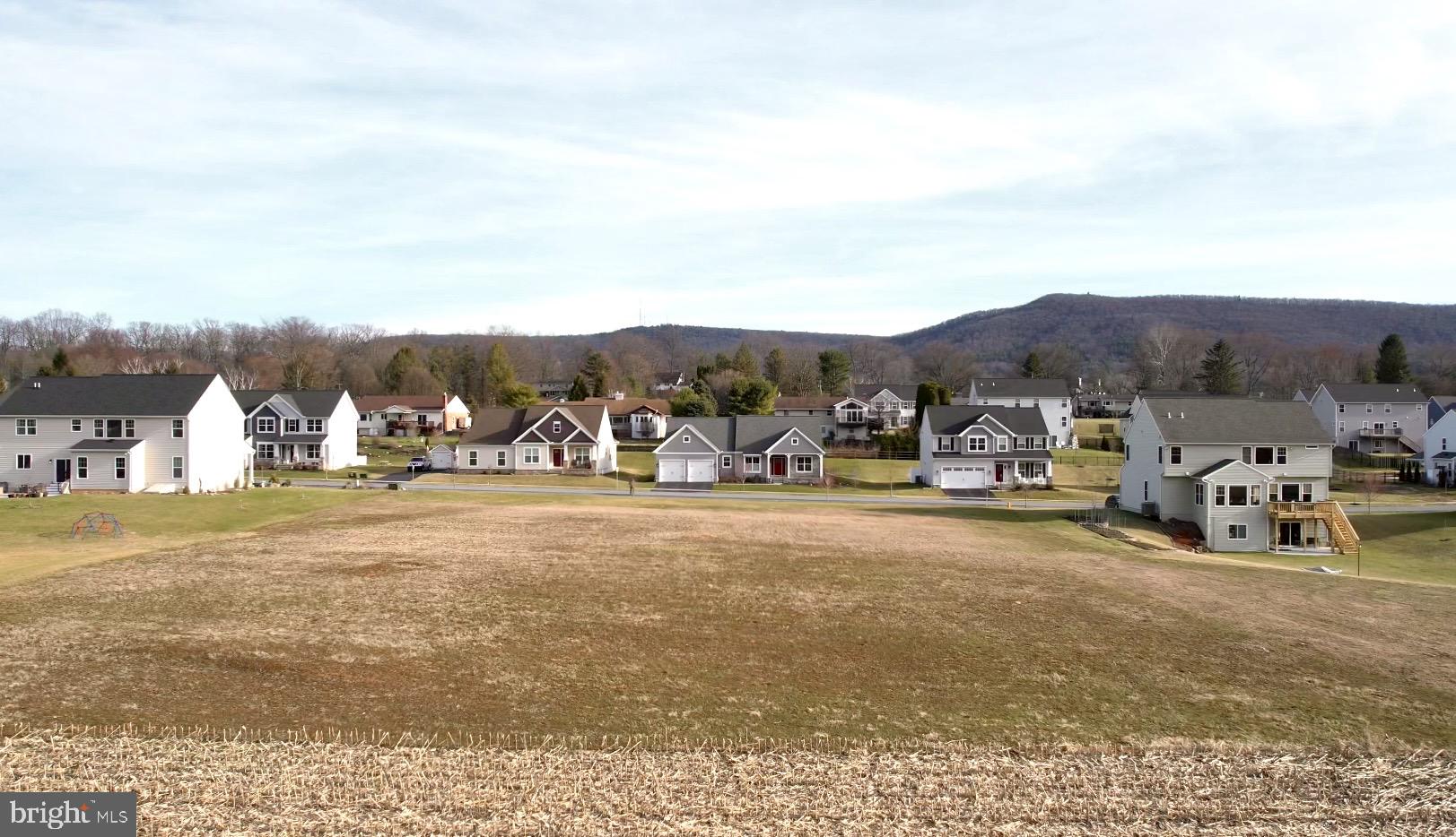 KAYWOOD NORTH ESTATES - Land