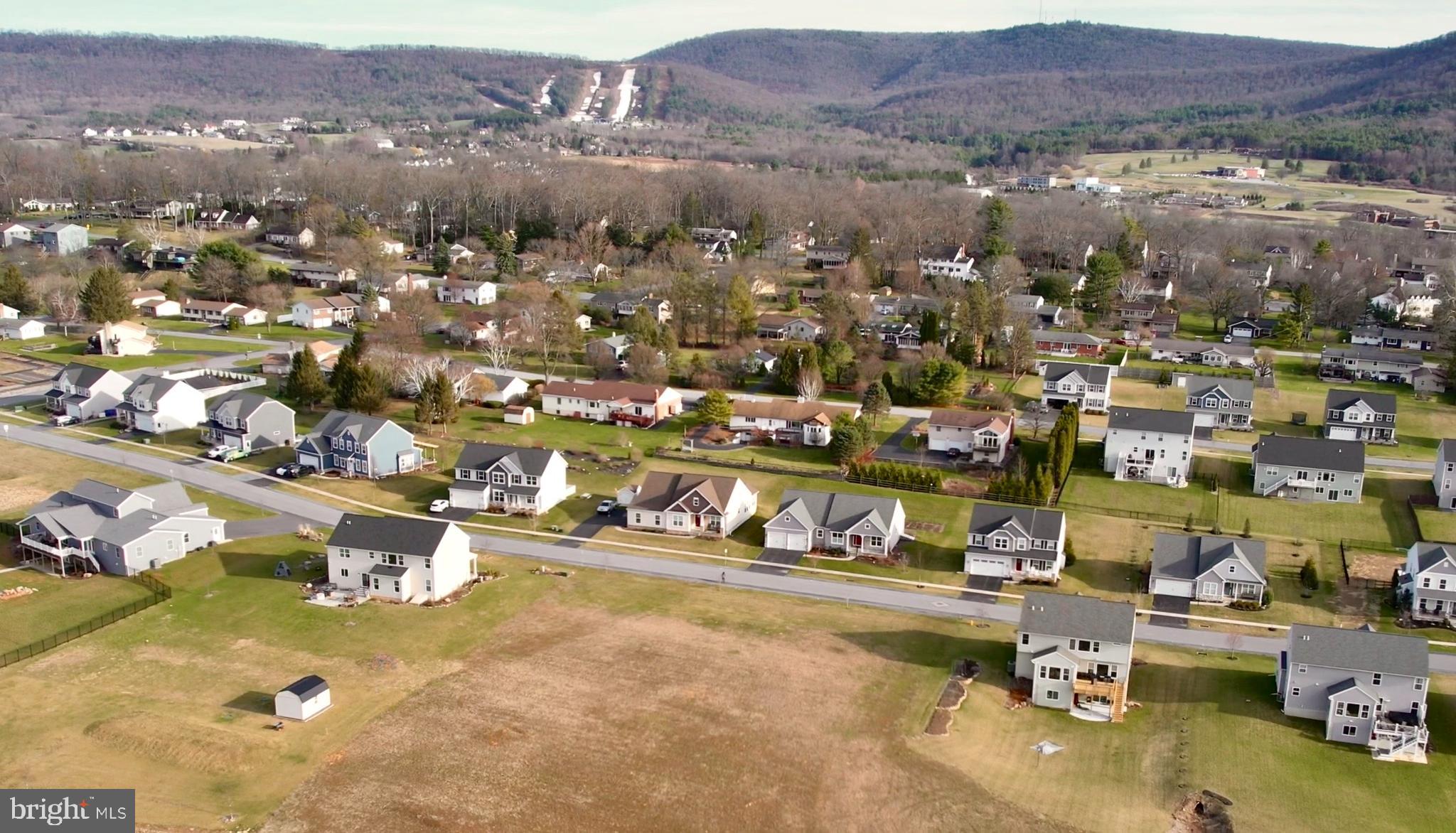 KAYWOOD NORTH ESTATES - Land