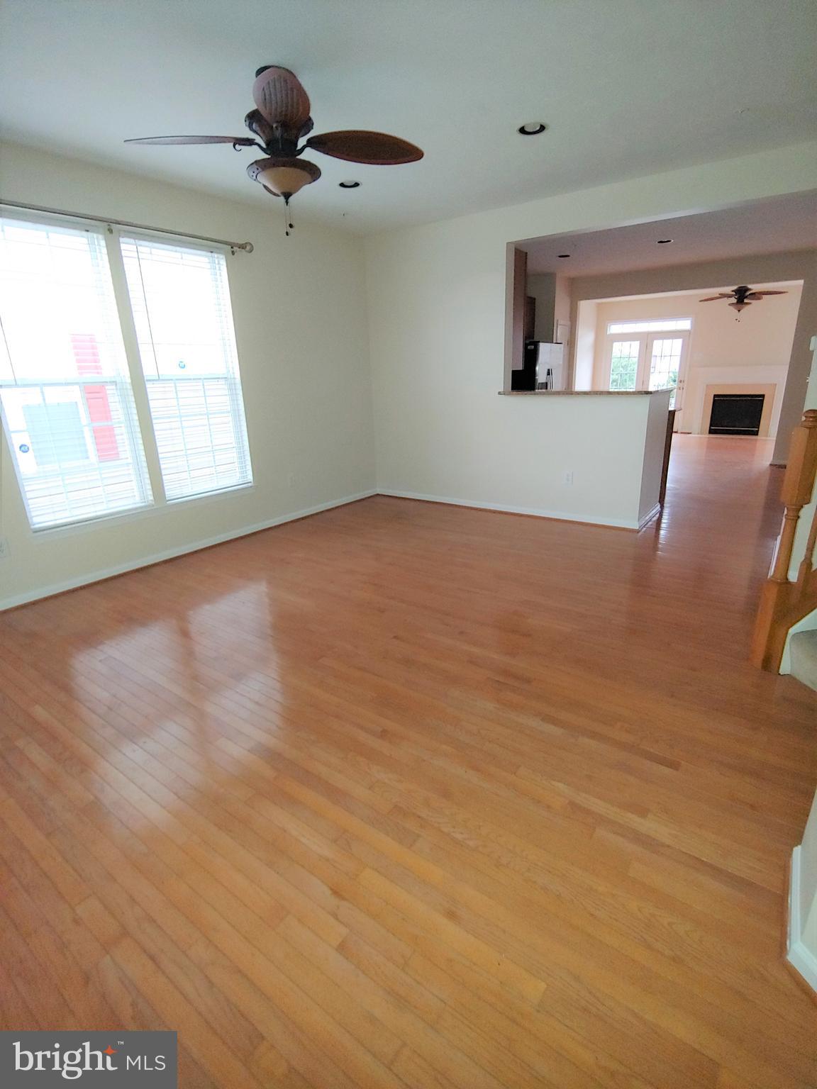 PINEY ORCHARD - Residential Lease