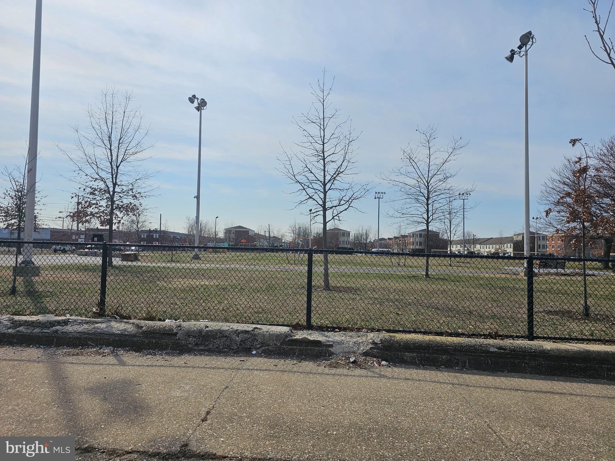 GRAYS FERRY - Residential