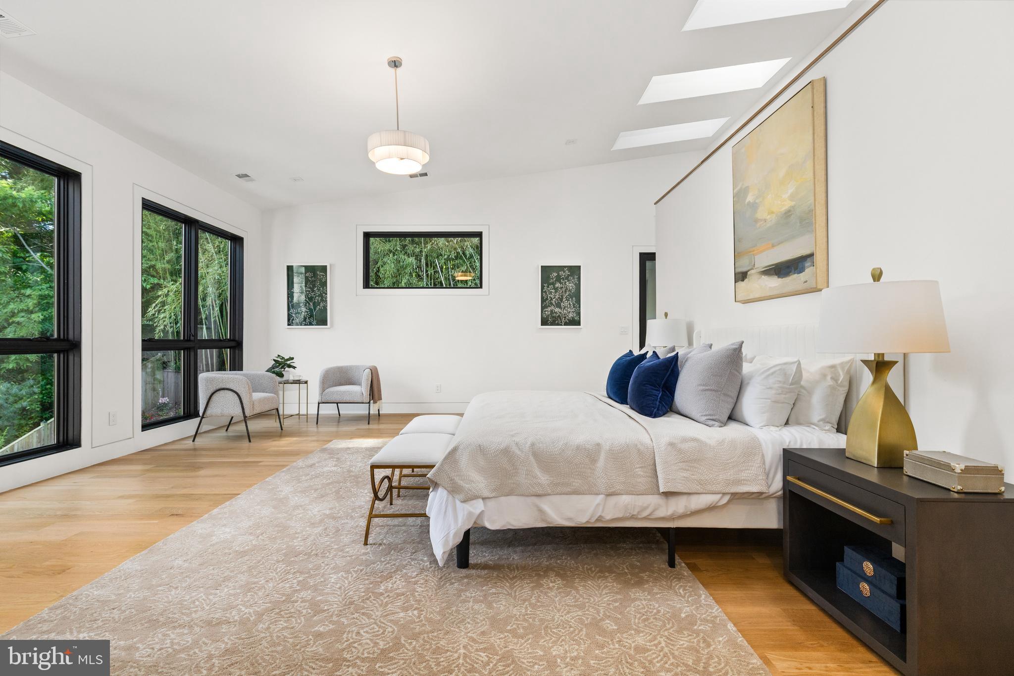 BROYHILL FOREST - Residential