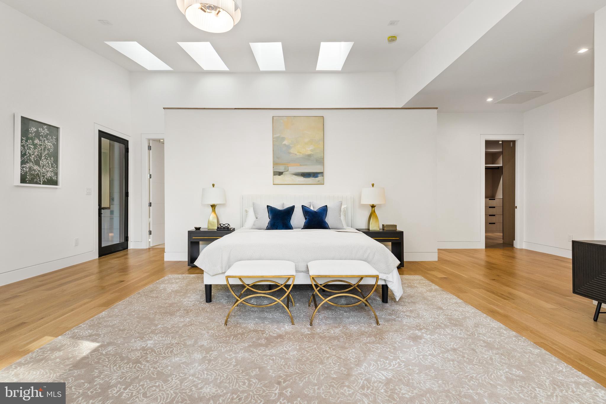 BROYHILL FOREST - Residential