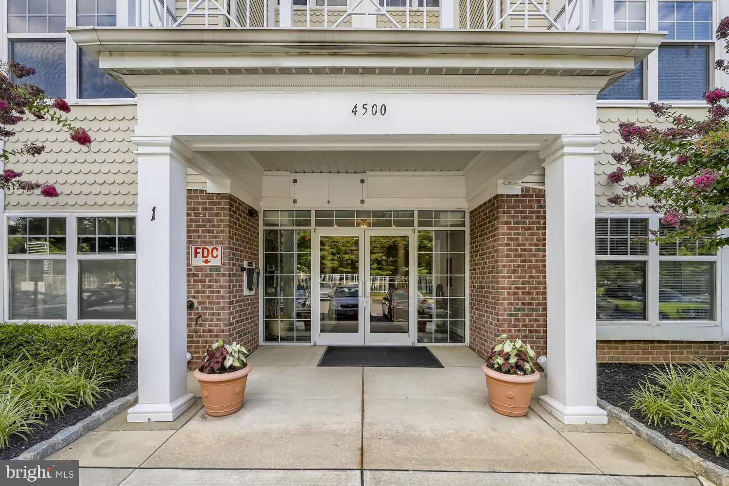 OWINGS MILLS - Residential