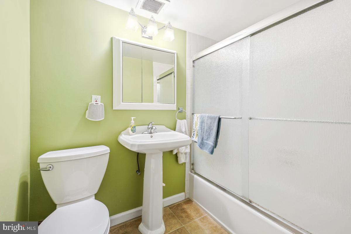 SUSSEX HOUSE - Residential