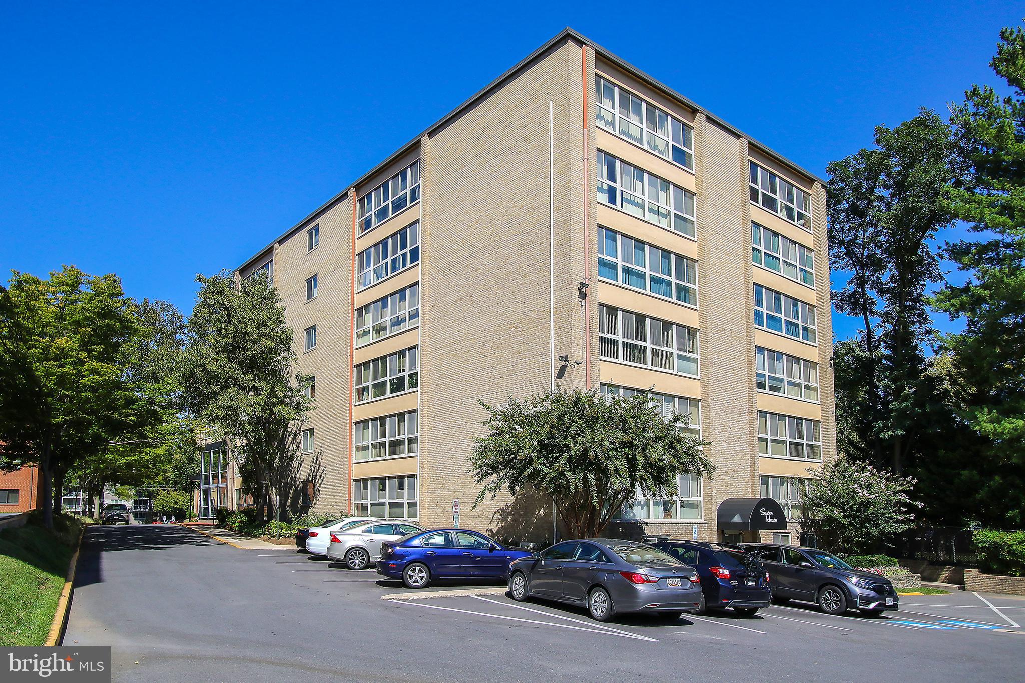 SUSSEX HOUSE - Residential