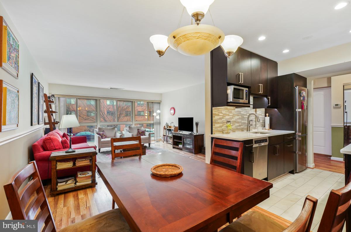 SUSSEX HOUSE - Residential