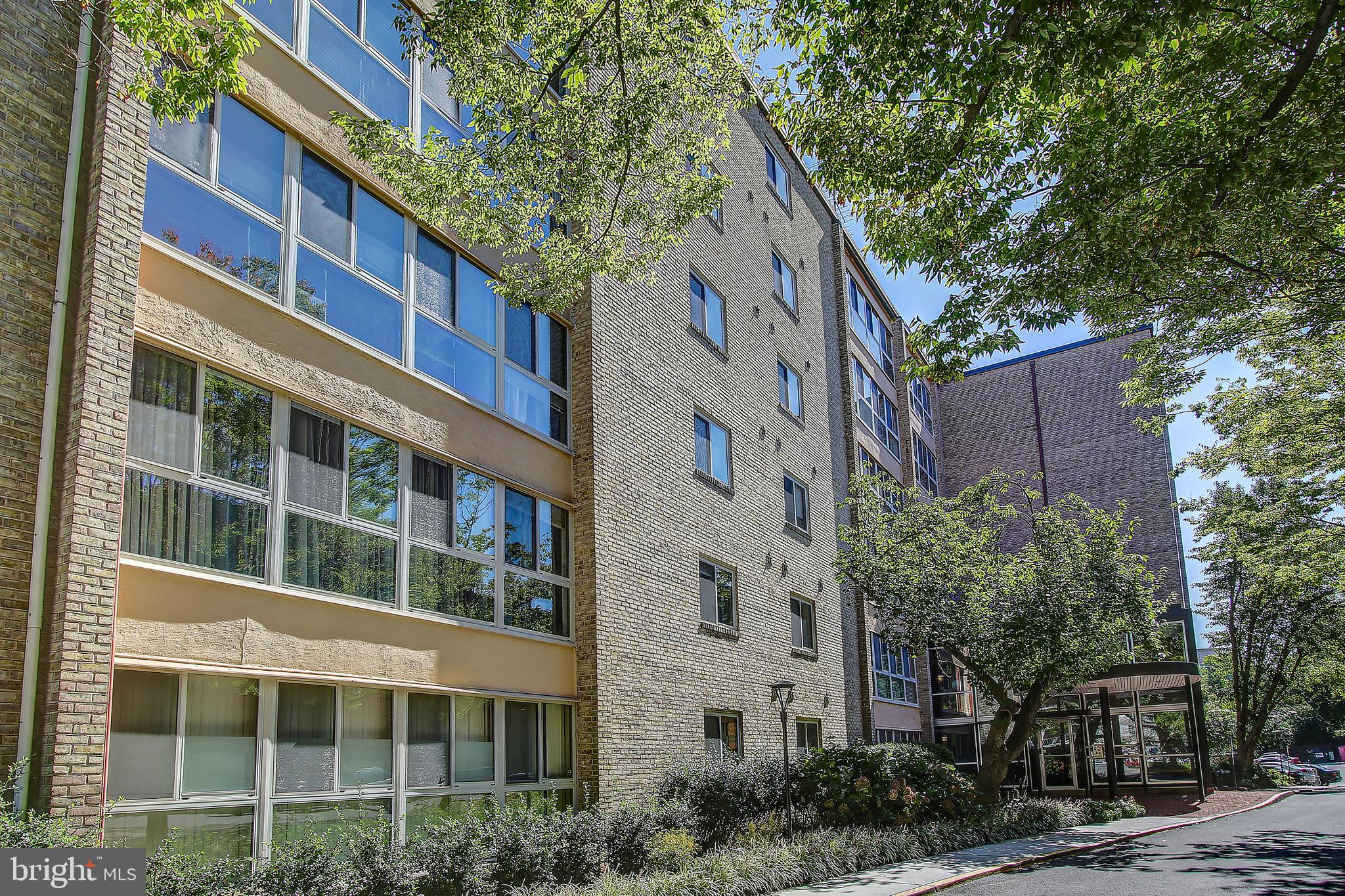 SUSSEX HOUSE - Residential
