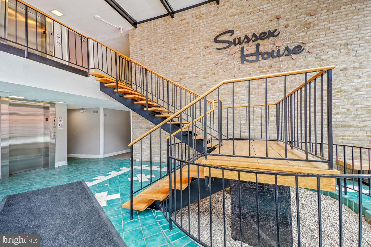 SUSSEX HOUSE - Residential