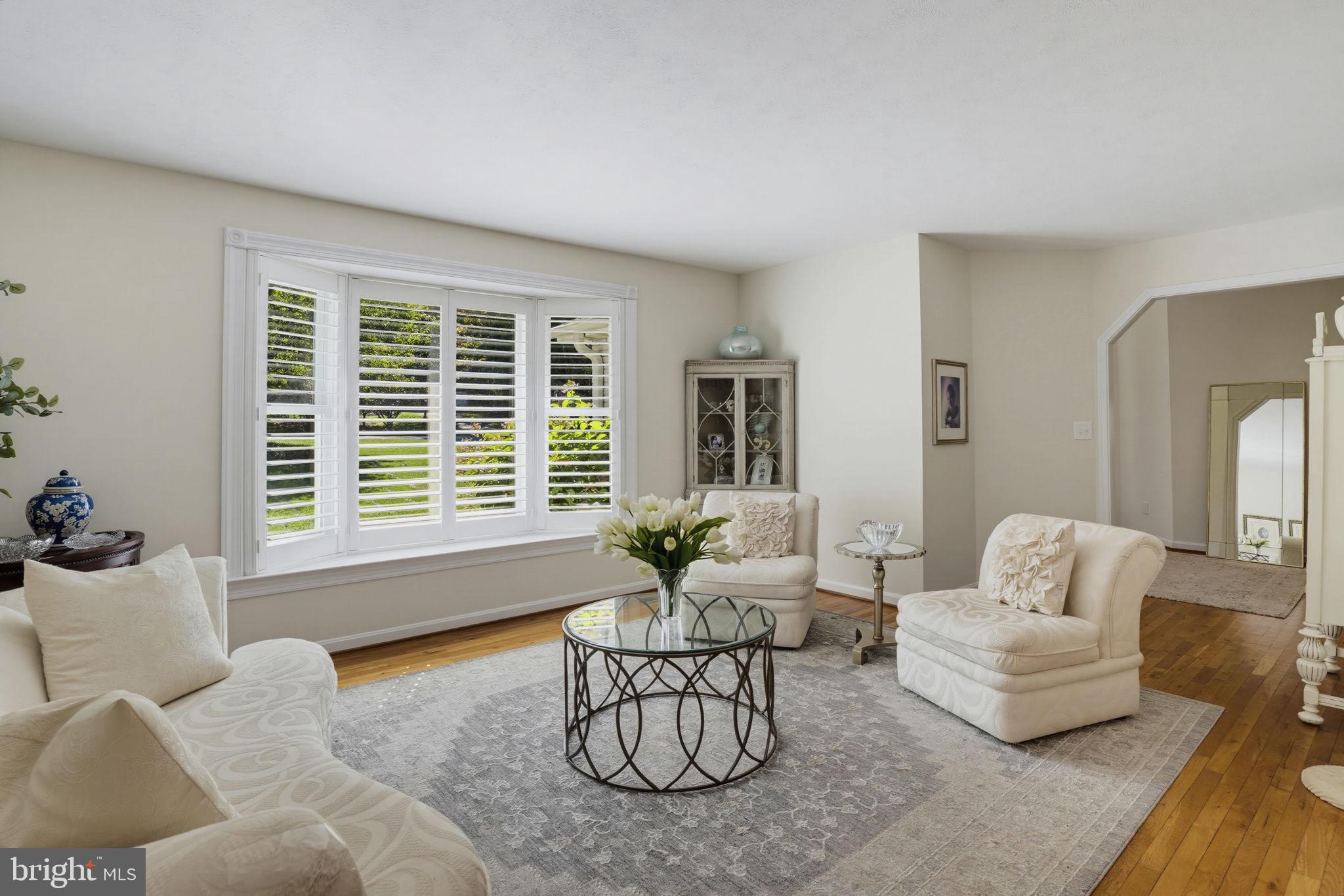 6400 MEADOWLARK DRIVE
