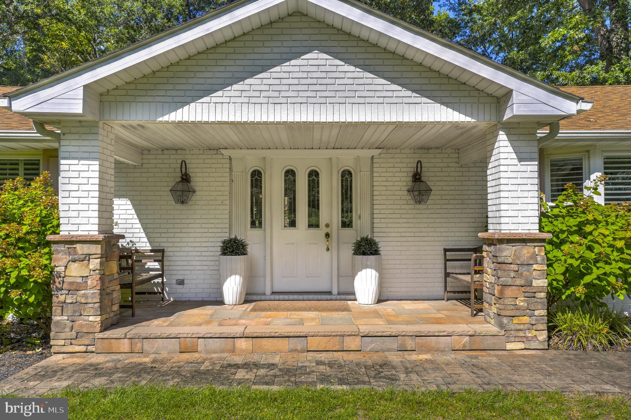 6400 MEADOWLARK DRIVE