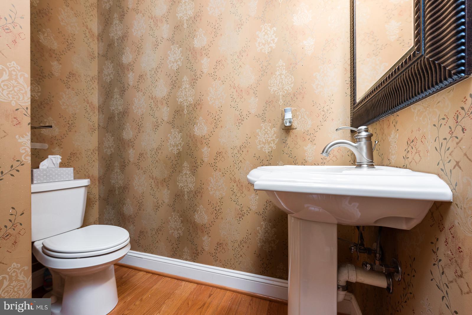 COURTS OF ST FRANCIS - Residential