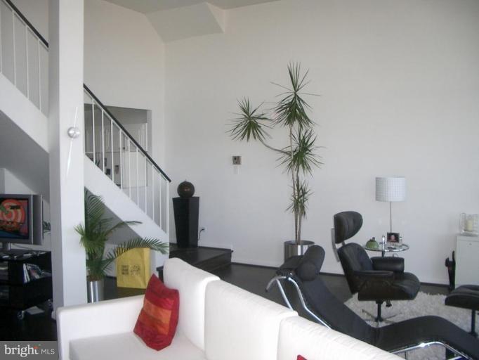 PROSPECT HOUSE - Residential Lease