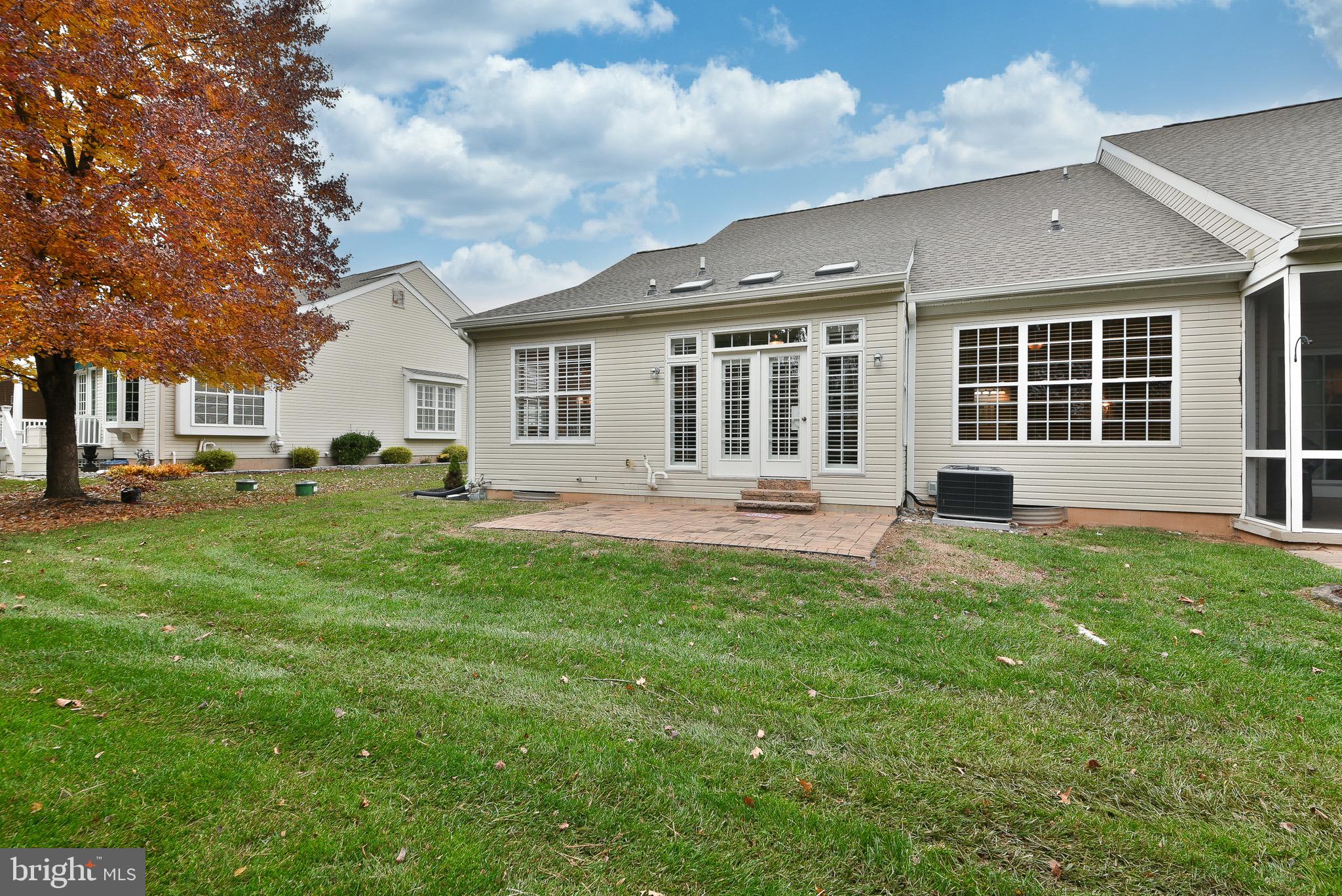 COURTYARDS - Residential