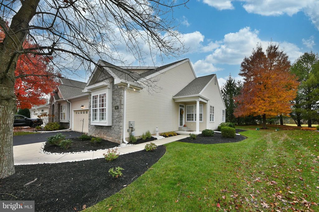 Photo of 182 Lattice Lane, COLLEGEVILLE, PA 19426 (MLS # PAMC2163752)