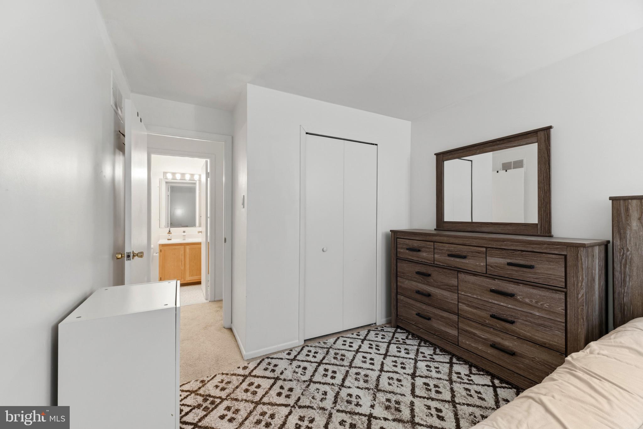 HICKORY RIDGE - Residential