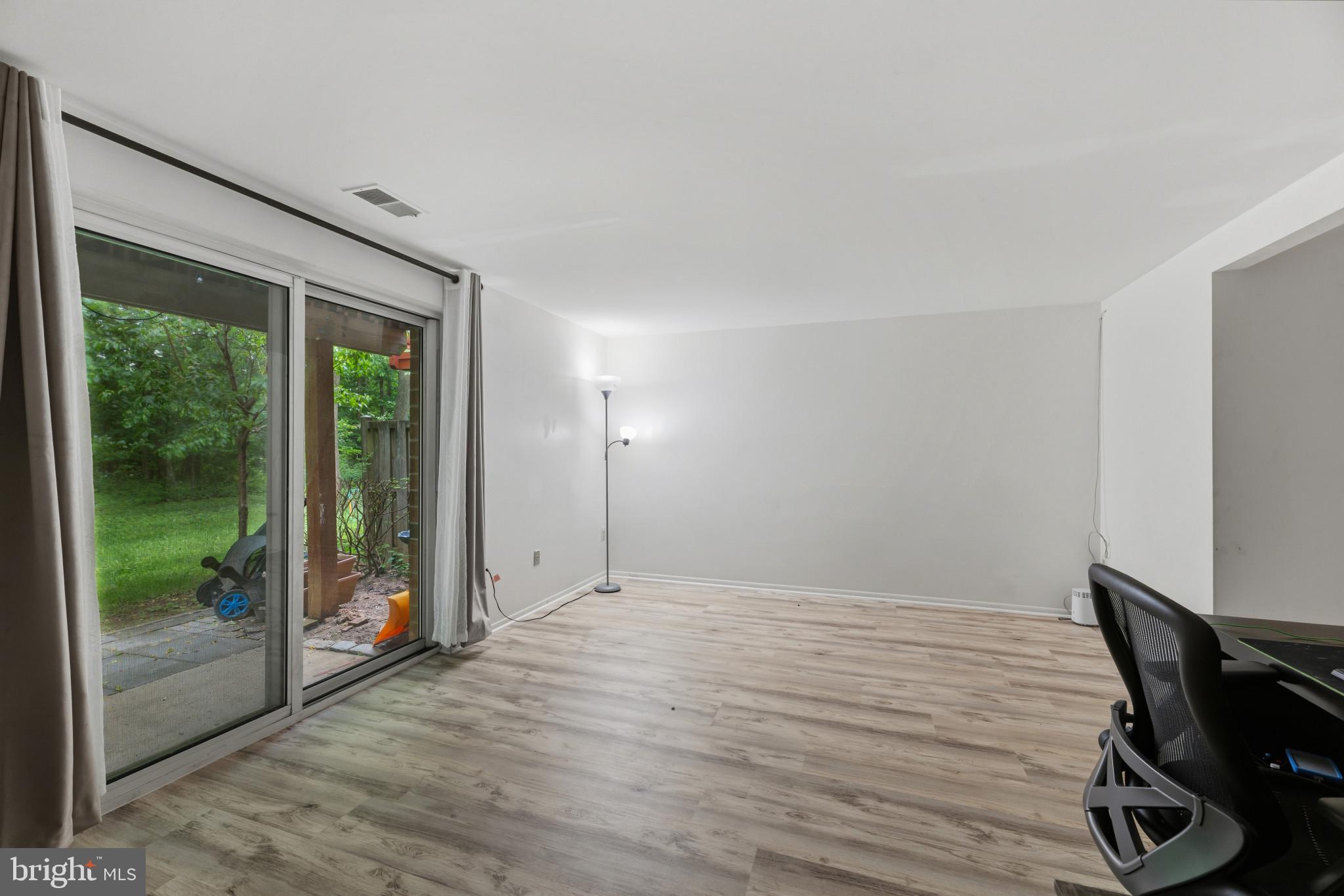 HICKORY RIDGE - Residential