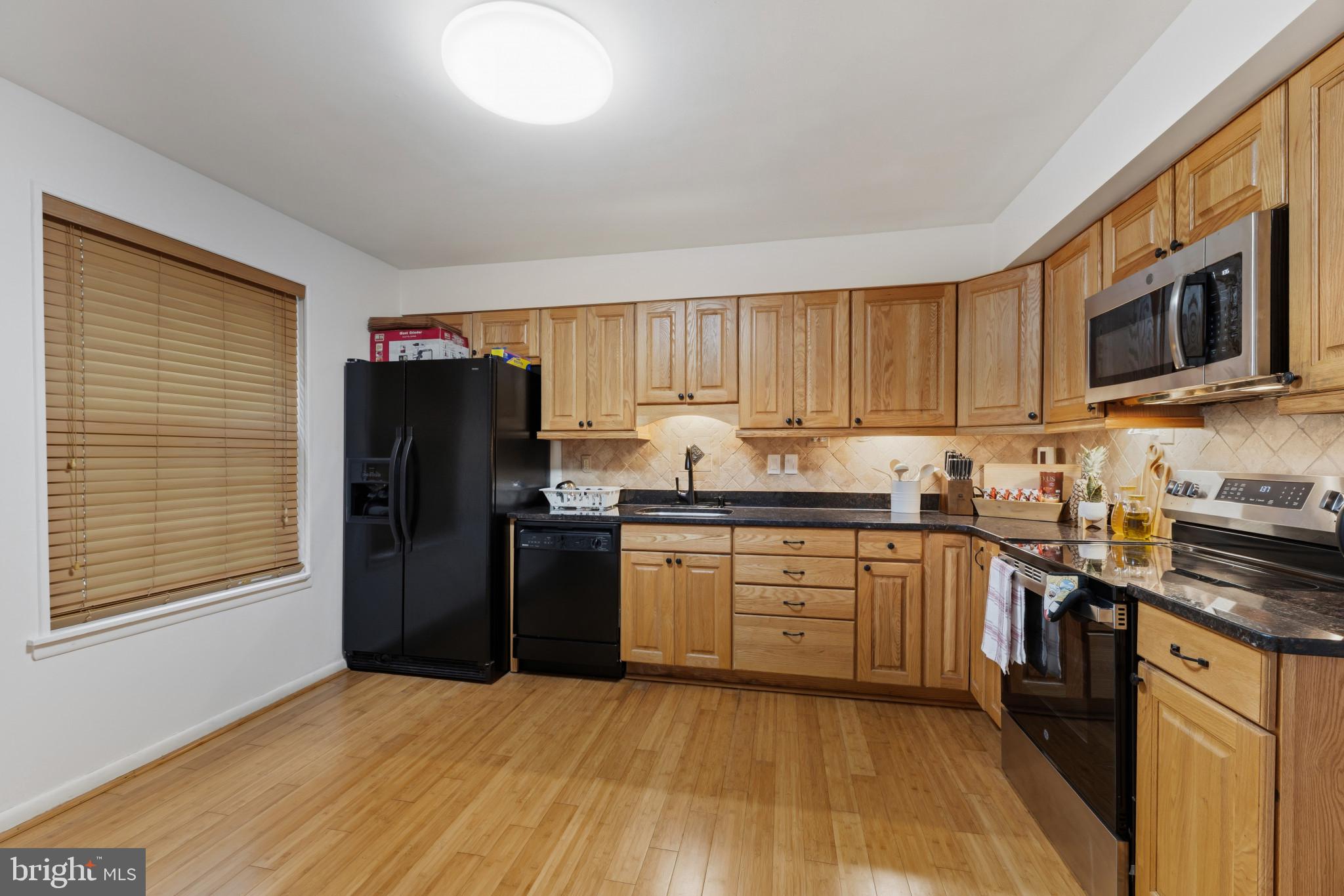 HICKORY RIDGE - Residential