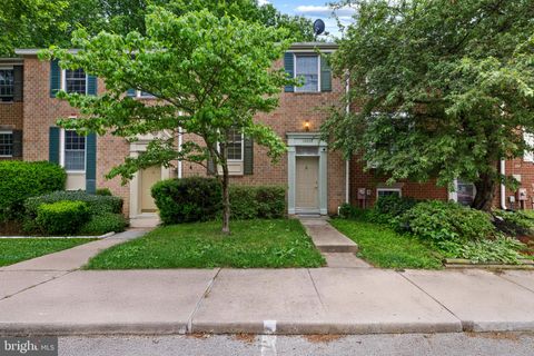 Photo of 10522 E Wind Way, COLUMBIA, MD 21044 (MLS # MDHW2068562)